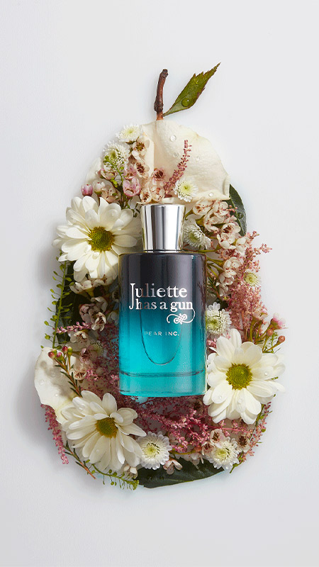 Retouche photo parfumerie, marque Juliette Has A Gun