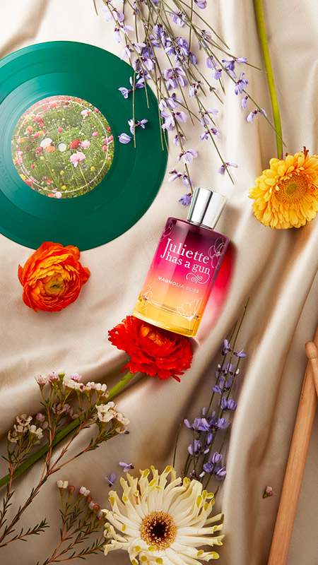 Retouche photo parfumerie, marque Juliette Has A Gun